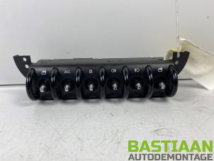 Gebruikte Schakelblok ruiten Mini Mini Cooper S (R53) 1.6 16V Prijs € 29,99 Margeregeling aangeboden door Bastiaan Autodemontage