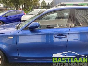 Używane Drzwi lewe przednie wersja 4-drzwiowa BMW 1 serie (E87/87N) 116i 1.6 16V Cena € 135,00 Procedura marży oferowane przez Bastiaan Autodemontage