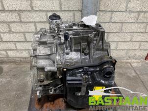 Używane Skrzynia biegów Volkswagen Tiguan (5N1/2) 2.0 TDI 16V 4Motion Cena € 749,99 Procedura marży oferowane przez Bastiaan Autodemontage