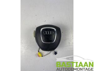 Begagnade Vänster airbag (ratt) Audi A4 Avant (B7) 2.0 20V Pris € 49,99 Marginaltabell erbjuds av Bastiaan Autodemontage
