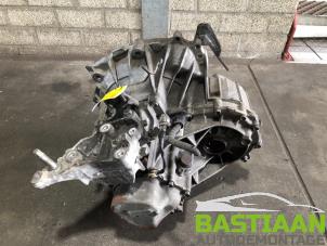 Gebruikte Versnellingsbak Daihatsu Cuore (L251/271/276) 1.0 12V Prijs € 190,00 Margeregeling aangeboden door Bastiaan Autodemontage
