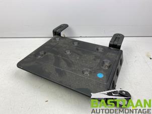 Begagnade Radioförstärkare Volvo S60 II (FS) 2.0 D3 20V Pris € 74,90 Marginaltabell erbjuds av Bastiaan Autodemontage