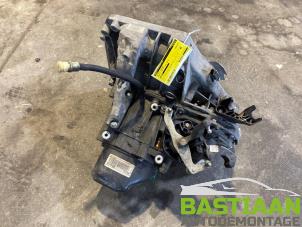 Begagnade Växellåda Renault Captur (2R) 0.9 Energy TCE 12V Pris € 374,90 Marginaltabell erbjuds av Bastiaan Autodemontage