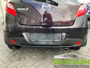Begagnade Bakre stötfångare Mazda 2 (DE) 1.3 16V S-VT High Power Pris € 74,99 Marginaltabell erbjuds av Bastiaan Autodemontage
