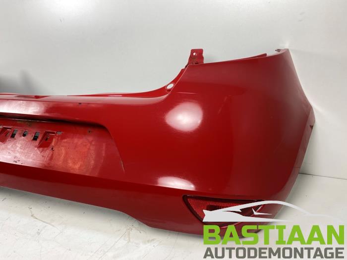 Bakre stötfångare från en Renault Clio III (BR/CR) 1.2 16V 75