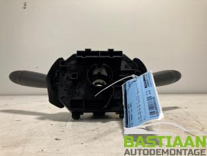 Begagnade Flerfunktionsbrytare, fönster Fiat Panda (169) 1.1 Fire Pris € 49,99 Marginaltabell erbjuds av Bastiaan Autodemontage