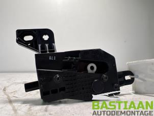 Gebruikte Motor Tankklepvergrendeling Kia Cee'd (JDB5) Prijs € 19,99 Margeregeling aangeboden door Bastiaan Autodemontage