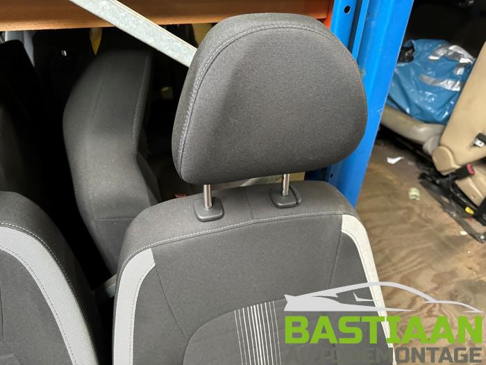 Klädsel, uppsättning (komplett) från en Hyundai i10 1.0 12V 2022