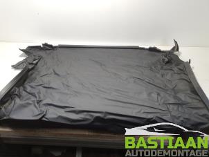 Begagnade Mjukt tak Jeep Wrangler (TJ) Pris på förfrågan erbjuds av Bastiaan Autodemontage