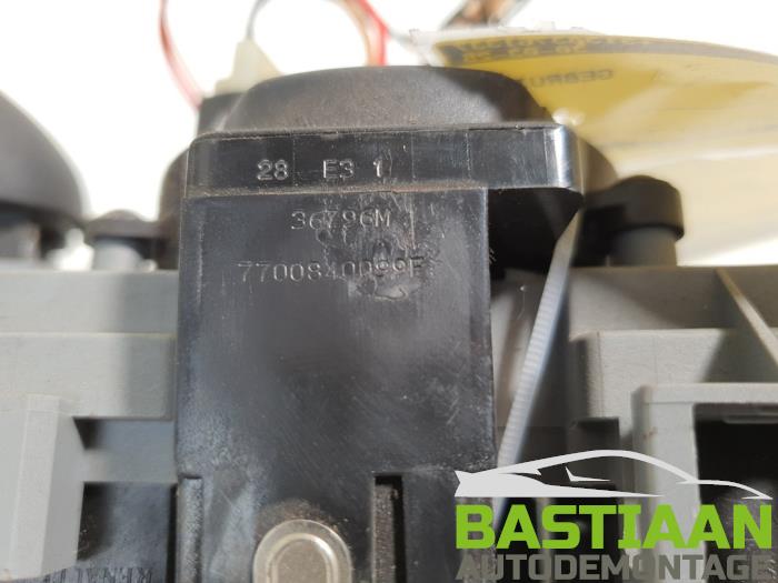 Klockfjäder, airbag från en Renault Scénic I (JA) 1.6 16V 2002