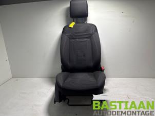 Begagnade Säte, höger Ford Fiesta 6 (JA8) 1.0 EcoBoost 12V 100 Pris € 144,99 Marginaltabell erbjuds av Bastiaan Autodemontage