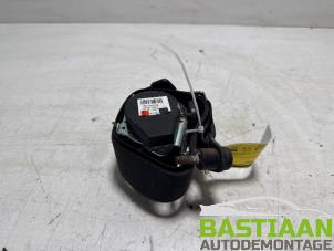 Używane Pas bezpieczenstwa lewy przód Ford Kuga II (DM2) 2.0 TDCi 16V 140 Cena € 154,99 Procedura marży oferowane przez Bastiaan Autodemontage