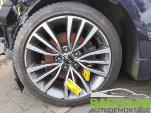 Begagnade Hjul Kia Stinger (CK) 2.2 CRDi 16V Pris € 194,95 Marginaltabell erbjuds av Bastiaan Autodemontage