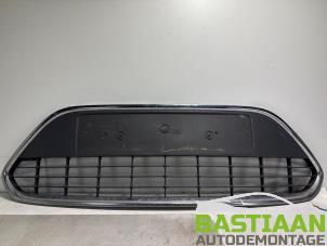 Begagnade Grill Ford Focus 2 Wagon 1.8 16V Pris € 44,90 Marginaltabell erbjuds av Bastiaan Autodemontage