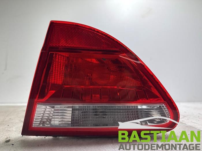 Baklykta, höger från en Seat Exeo (3R2) 2.0 TDI 16V 2009
