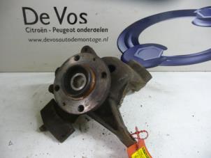 Gebruikte Fusee links-voor Citroen Xantia (X2/X7) 2.0i 16V Prijs € 70,00 Margeregeling aangeboden door De Vos Onderdelen