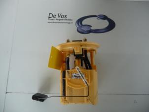 Begagnade Elektrisk bränslepump Peugeot 206 SW (2E/K) 2.0 HDi Pris € 70,00 Marginaltabell erbjuds av De Vos Onderdelen