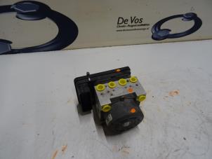 Gebruikte ABS Pomp Peugeot 208 Prijs € 160,00 Margeregeling aangeboden door De Vos Onderdelen