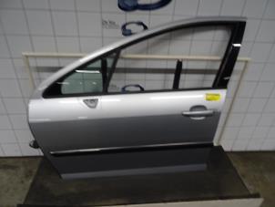Gebruikte Portier 4Deurs links-voor Peugeot 407 SW (6E) 2.0 16V Prijs € 150,00 Margeregeling aangeboden door De Vos Onderdelen
