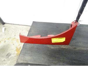 Używane Ekran lewy przód Peugeot RCZ Cena € 125,00 Procedura marży oferowane przez De Vos Onderdelen