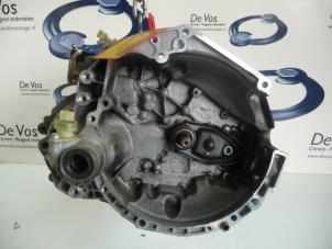 Begagnade Växellåda Peugeot 1007 (KM) 1.4 16V Pris € 450,00 Marginaltabell erbjuds av De Vos Onderdelen
