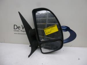 Begagnade Skärmspegel, höger Peugeot Boxer (230P) 2.8 D Pris € 90,00 Marginaltabell erbjuds av De Vos Onderdelen