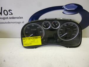 Gebruikte Kilometerteller KM Peugeot 307 (3A/C/D) 1.4 HDi Prijs € 55,00 Margeregeling aangeboden door De Vos Onderdelen