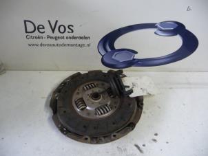 Begagnade Kopplingssats (komplett) Fiat Ducato (230/231/232) 1.9 D Pris € 100,00 Marginaltabell erbjuds av De Vos Onderdelen