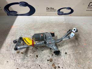 Gebruikte Ruitenwissermotor voor Opel Crossland X Prijs € 135,00 Margeregeling aangeboden door De Vos Onderdelen
