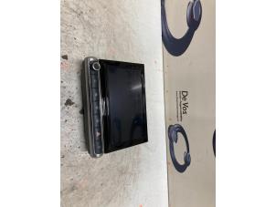 Gebruikte Display Interieur Citroen C3 Aircross I (2C/2R) 1.2 e-THP PureTech 130 Prijs € 300,00 Margeregeling aangeboden door De Vos Onderdelen