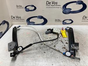Begagnade Fönstermekanism, 4-dörrars, höger fram Peugeot 508 (F3/FB/FH/FP) 1.6 16V THP 165 Pris € 160,00 Marginaltabell erbjuds av De Vos Onderdelen