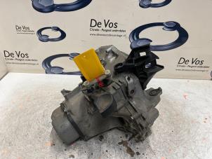 Gebruikte Versnellingsbak Citroen DS3 Cabrio (SB) 1.6 16V VTi 120 Prijs € 550,00 Margeregeling aangeboden door De Vos Onderdelen