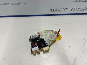 Begagnade Motor, dörrfönster Citroen C5 II Berline (RC) 2.0 16V Pris € 80,00 Marginaltabell erbjuds av De Vos Onderdelen