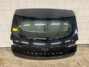 Gebruikte Achterklep Opel Grandland (X) 1.6 Turbo 16V Hybrid Prijs € 350,00 Margeregeling aangeboden door De Vos Onderdelen