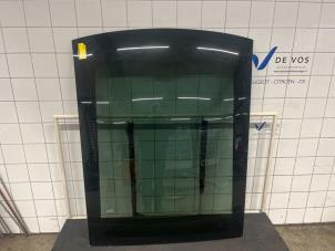 Używane Szyberdach Peugeot 308 (L3/L8/LB/LH/LP) 1.2 12V e-THP PureTech 130 Cena € 450,00 Procedura marży oferowane przez De Vos Onderdelen