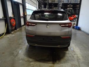 Gebruikte Achterklep Opel Grandland (X) 1.2 Turbo 12V Prijs € 500,00 Margeregeling aangeboden door De Vos Onderdelen