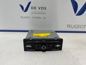 Begagnade CD-spelare med radio Peugeot 3008 I (0U/HU) 1.6 VTI 16V Pris € 250,00 Marginaltabell erbjuds av De Vos Onderdelen