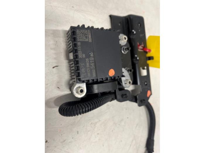 Adaptiv farthållare, sensor (avstånd) från en Citroën C4 Berline (BA/BB/BC) ë-C4 54 kWh 2023