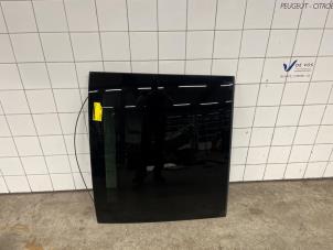 Używane Szyberdach Peugeot 408 1.6 16V HYbrid 225 Cena € 1.500,00 Procedura marży oferowane przez De Vos Onderdelen