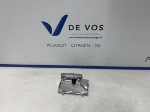 Gebruikte Camera voorzijde DS Automobiles DS 4 1.2 12V Hybrid 136 Prijs € 400,00 Margeregeling aangeboden door De Vos Onderdelen