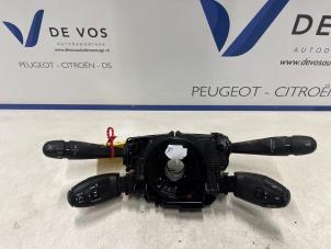 Begagnade Spak, rattstång Peugeot Partner (EF/EU) 1.5 BlueHDi 75 Pris € 250,00 Marginaltabell erbjuds av De Vos Onderdelen