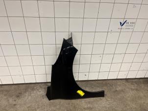 Gebruikte Scherm rechts-voor Peugeot 207 CC (WB) 1.6 16V Prijs € 70,00 Margeregeling aangeboden door De Vos Onderdelen