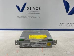 Gebruikte Radio Peugeot Expert (V1/VA/VB/VE/VF/VT/VY) 2.0 Blue HDi 145 16V Prijs € 350,00 Margeregeling aangeboden door De Vos Onderdelen