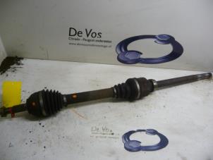 Begagnade Drivaxel, höger fram Peugeot 407 Pris € 80,00 Marginaltabell erbjuds av De Vos Onderdelen