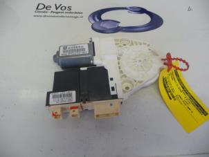 Begagnade Motor, dörrfönster Citroen C5 II Berline (RC) 1.6 HDiF 16V Pris € 80,00 Marginaltabell erbjuds av De Vos Onderdelen