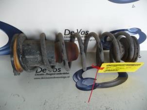 Używane Sprezyna srubowa tyl Citroen Nemo (AA) 1.3 HDi 75 Cena € 35,00 Procedura marży oferowane przez De Vos Onderdelen