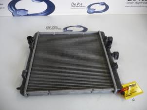 Gebruikte Radiateur Peugeot 207 Prijs € 55,00 Margeregeling aangeboden door De Vos Onderdelen