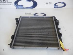 Gebruikte Radiateur Peugeot 208 I (CA/CC/CK/CL) 1.4 16V Prijs € 55,00 Margeregeling aangeboden door De Vos Onderdelen