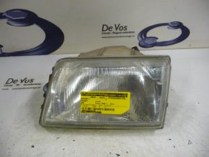Begagnade Strålkastare, vänster Peugeot 205 II (20A/C) 1.1 XE,GE,XL,GL,XR,GR Pris € 25,00 Marginaltabell erbjuds av De Vos Onderdelen