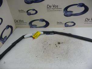 Używane Kurtyna Citroen DS5 (KD/KF) 2.0 165 HYbrid4 16V Cena € 115,00 Procedura marży oferowane przez De Vos Onderdelen